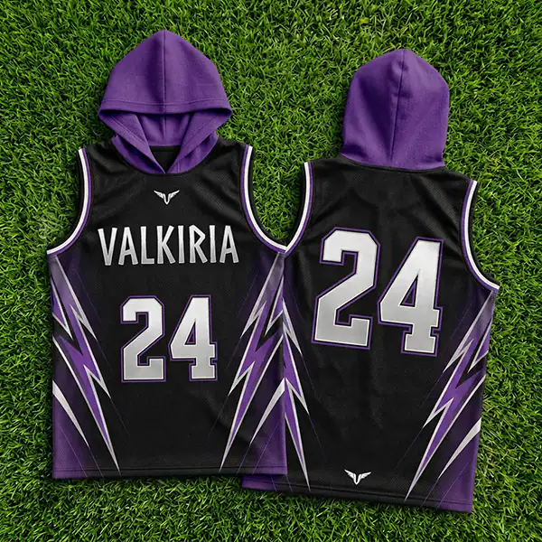 Jersey de flag football Valkiria en tela mesh microperforada, capucha y bocamanga tipo cardigan